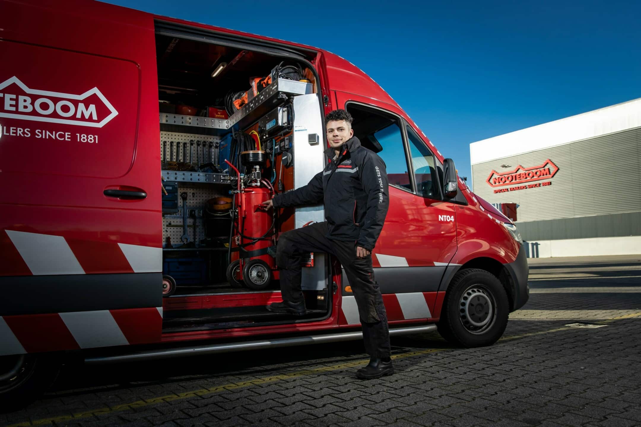 Servicemonteur